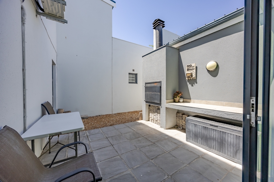 3 Bedroom Property for Sale in Burgundy Estate Western Cape